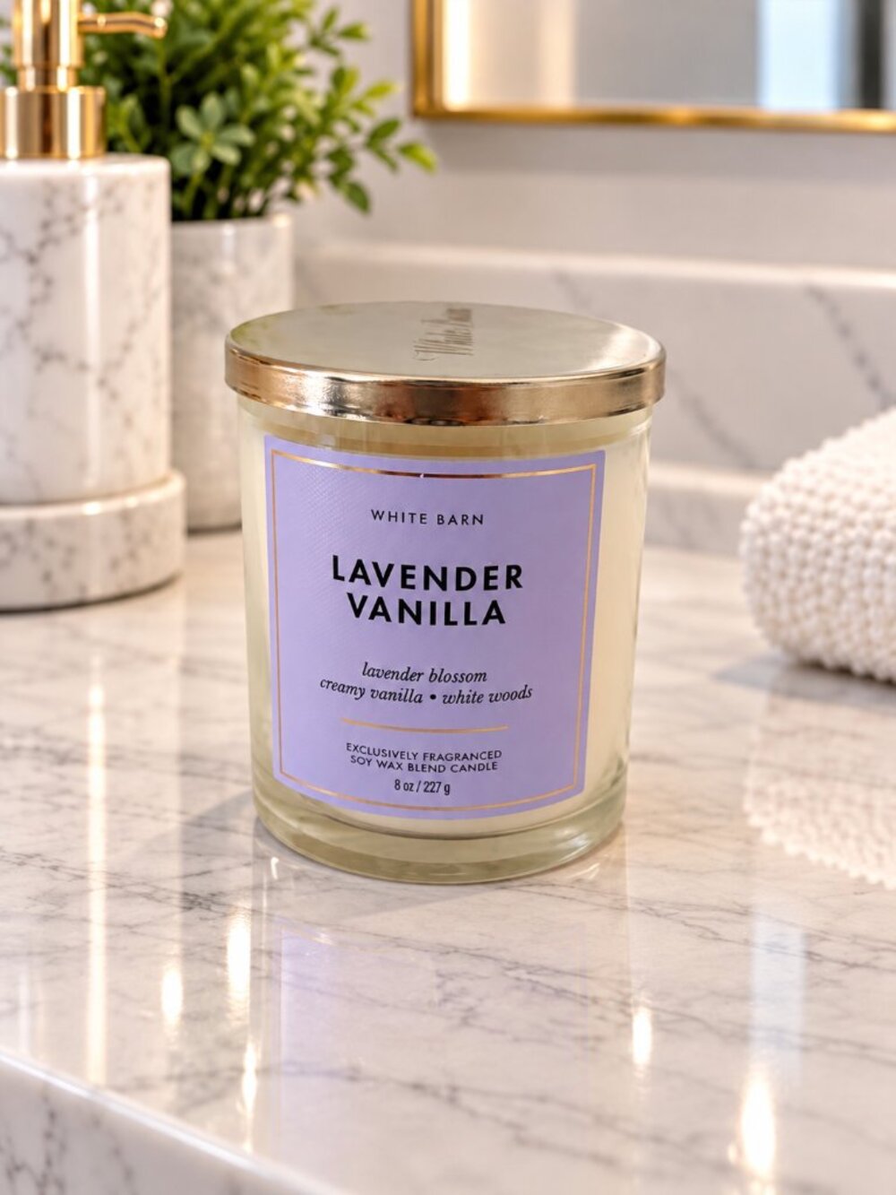 Bath & Body Works White Barn Lavender Vanilla Single Wick Candle – 8 oz